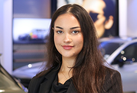 Asha Hirsi, Gazley Service Advisor